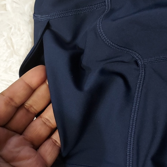 Fabletics Run Anywhere - Picture 5 of 11